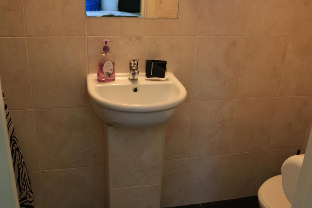 Acorn Lodge Guest House - Free Parking Γκόσπορτ Εξωτερικό φωτογραφία