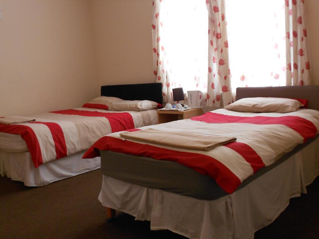 Acorn Lodge Guest House - Free Parking Γκόσπορτ Εξωτερικό φωτογραφία