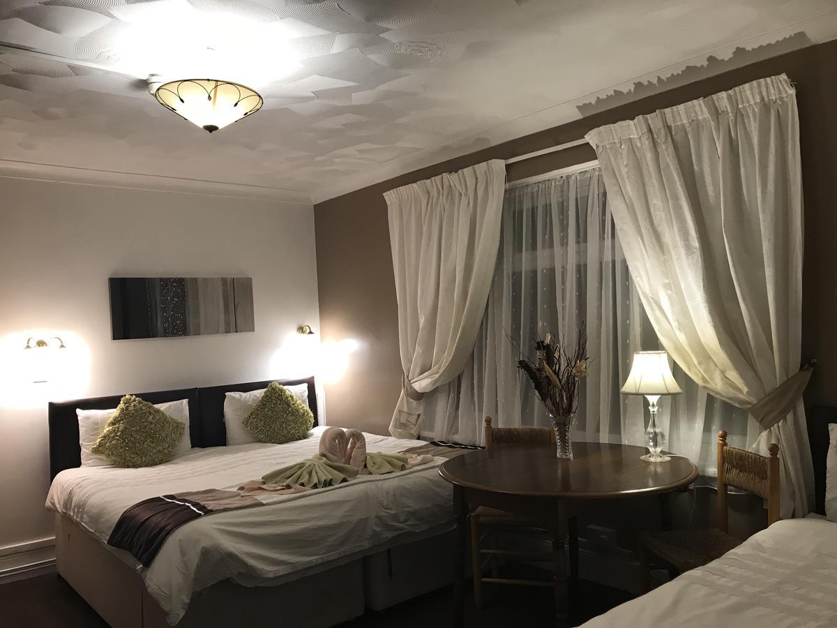 Acorn Lodge Guest House - Free Parking Γκόσπορτ Εξωτερικό φωτογραφία